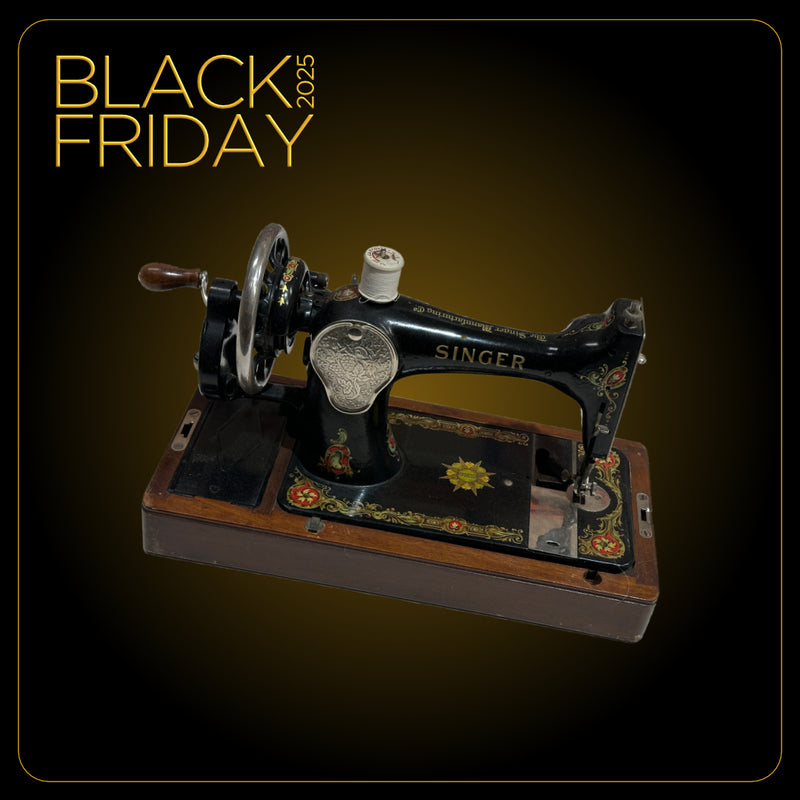 Iconic Singer Sewing Machine – A Timeless Classic